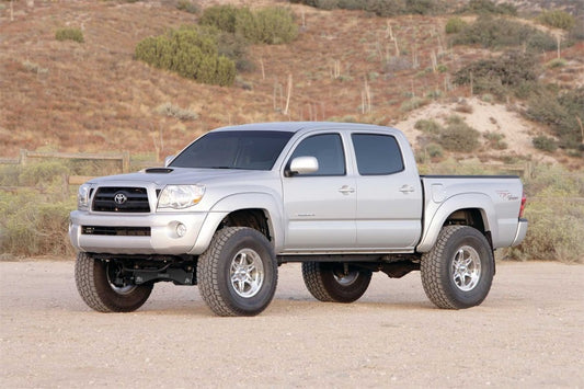 Fabtech 05-08 Toyota Tacoma 6in Spindle Kit
