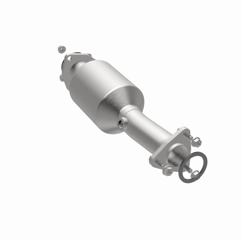 MagnaFlow Direct Fit Catalytic Converter 17-19 Honda CR-V Single Underbody 2.4L