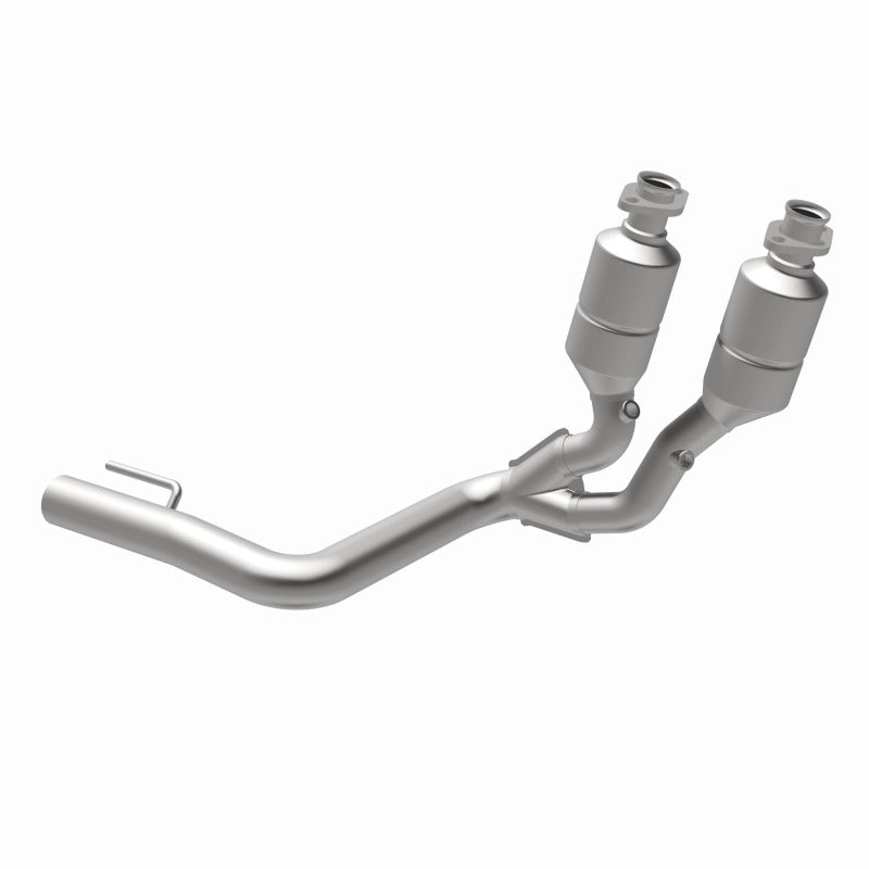 MagnaFlow Direct Fit Catalytic Converter 99-01 Grand Cherokee Front 4.7L