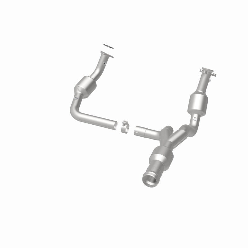 MagnaFlow 11-15 GMC Yukon 6.2L Direct Fit Converter